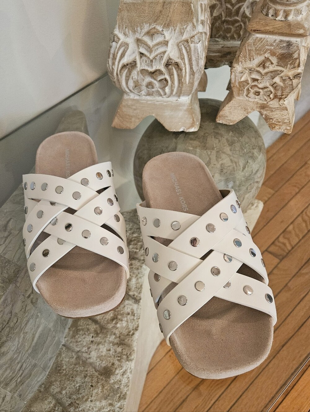 NWT Michael Kors Ivory Crisscross Stud Slide Sandals - Picture 5 of 9